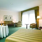 Quinta Do Monte 호텔 4*